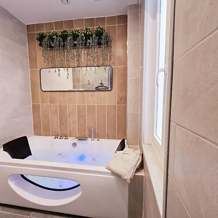 Le Bain Rouennais